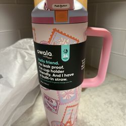 Owala 40 oz. Sending Love SS FreeSip Tumbler 