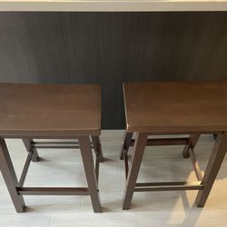 Kitchen counter bar stools