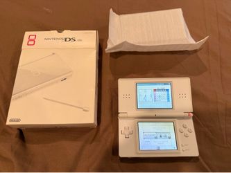 Nintendo DS Lite