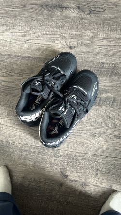 Very Good Shoe For Basketball Indoor And Out Only $85
