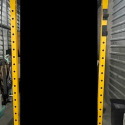 Squat Rack With Olympic Bar