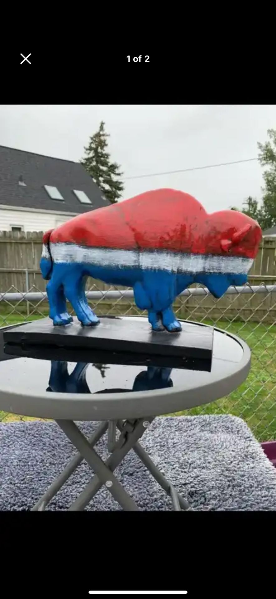 Patriotic, Buffalo Statue