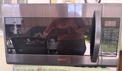 Microwave