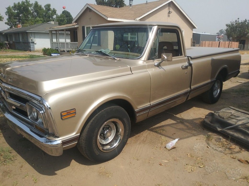 1971 gmc long bed 1/2 ton great truck for Sale in Fresno, CA - OfferUp