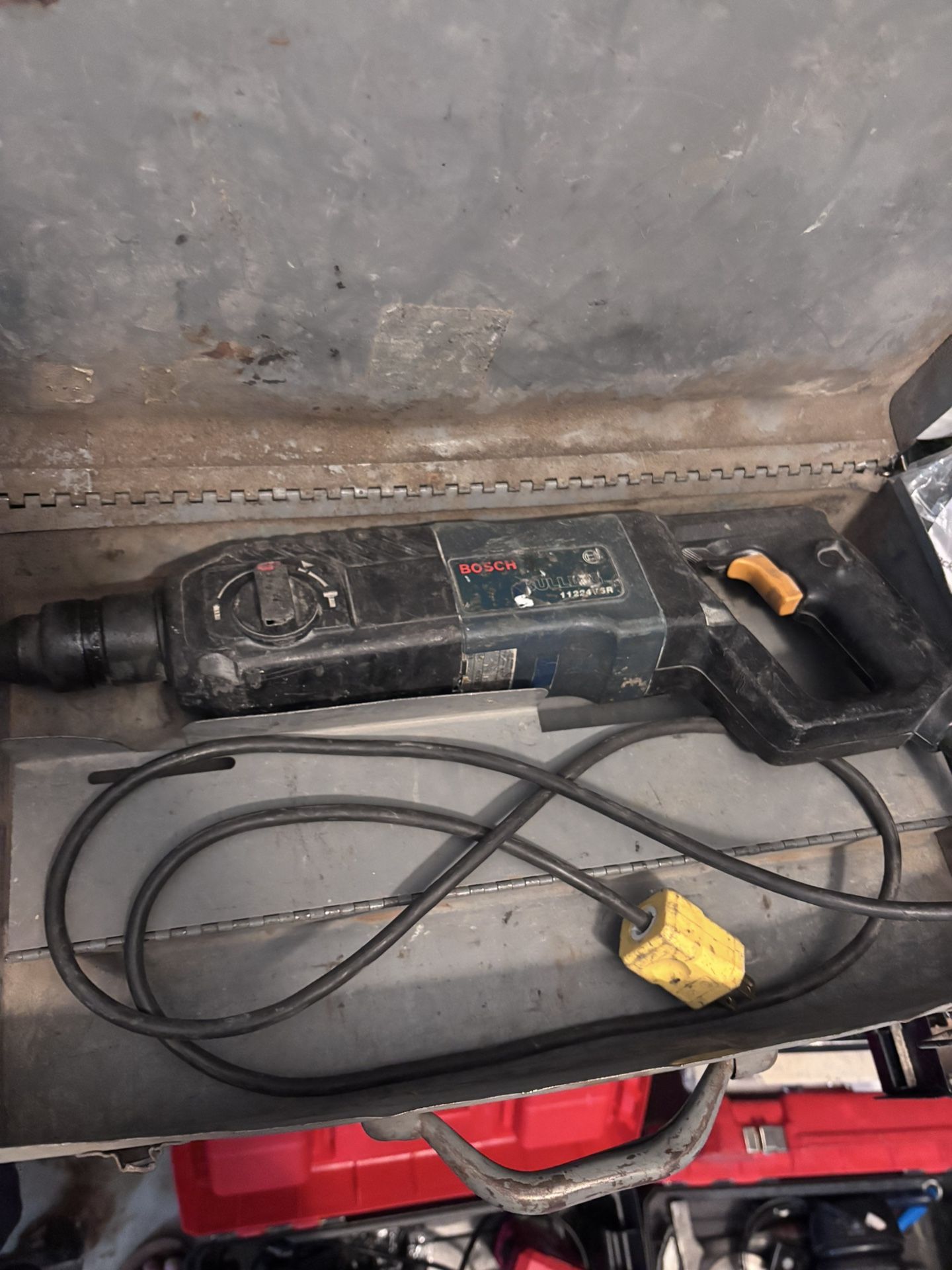Bosch 7/8" Rotary Hammer Drill Bulldog 11224VSR