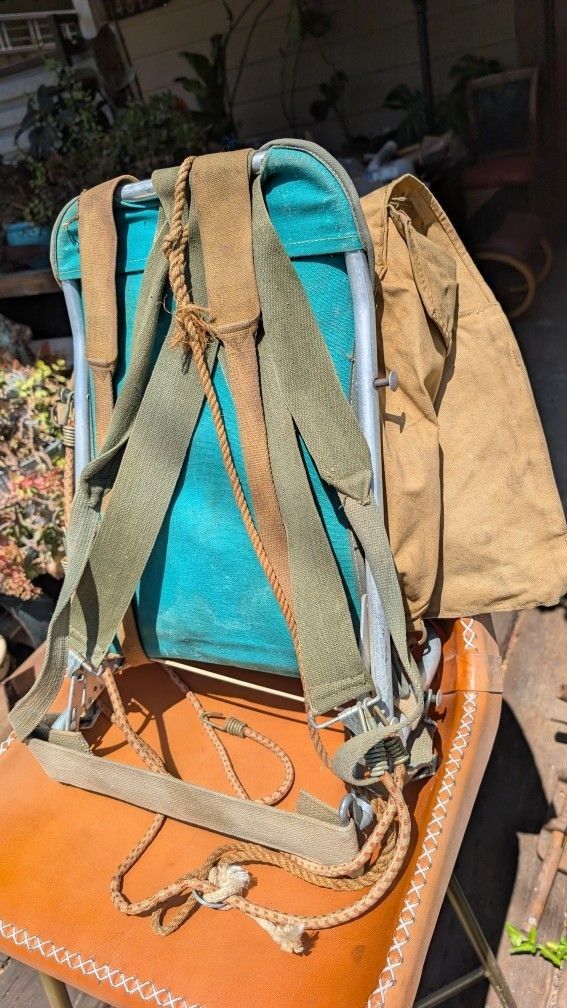 Vintage Boy scouts Of America Backpack Canvas Bag With Camping Frame Hiking Backpacking Boy Scouts USA
