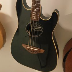 Fender Semi Acoustic