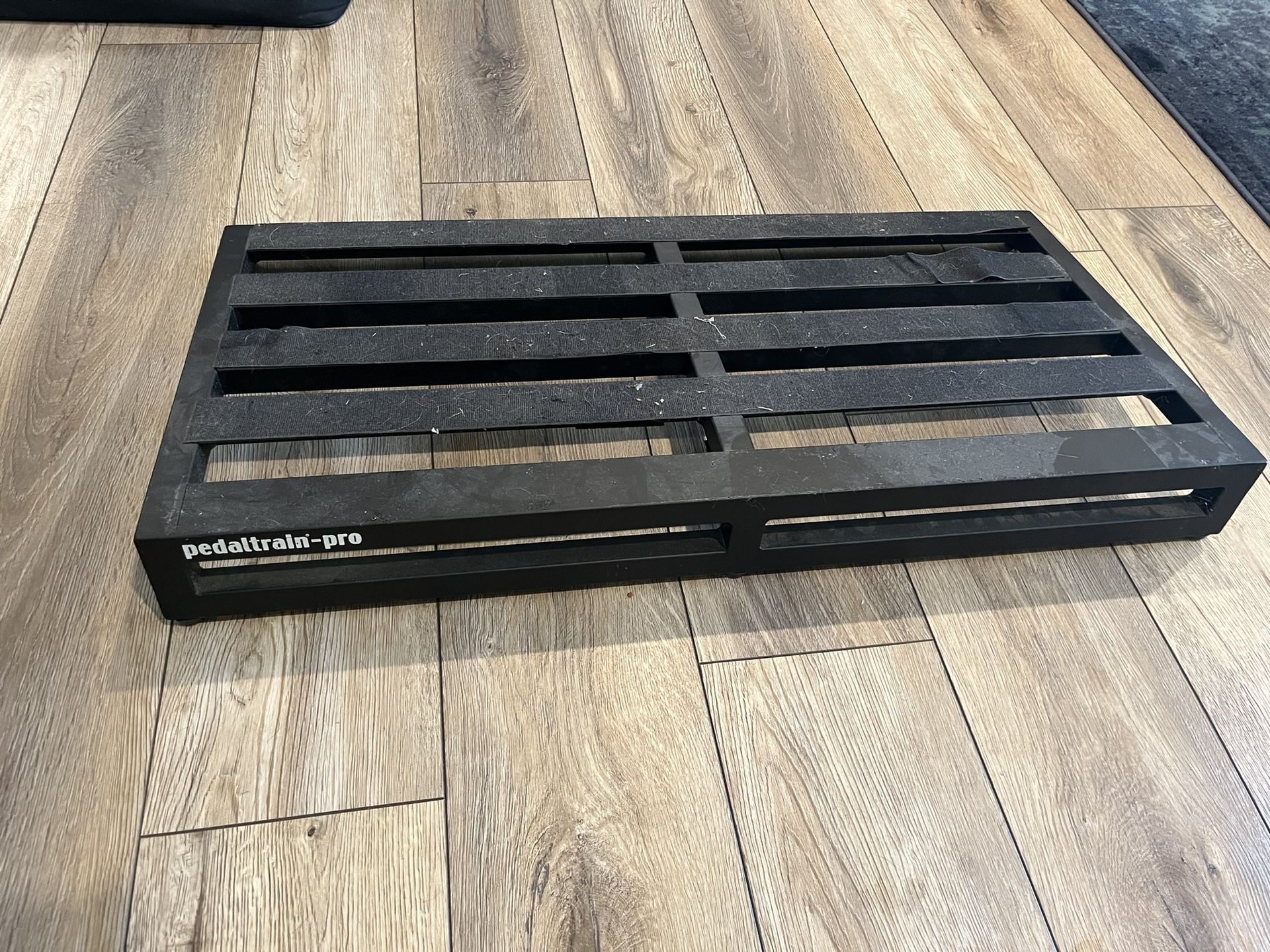Pedaltrain Pro Pedal board 32” x 16” w soft case