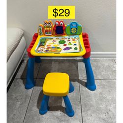 Kids learning toy VTech Deluxe Touch and Learn Activity Desk / Escritorio y silla niños educativo