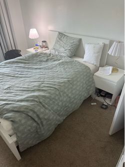 Full bed