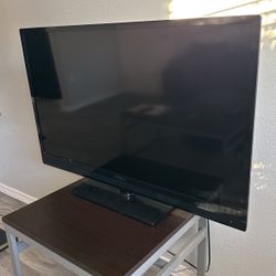 Insignia LCD TV 46” Like New