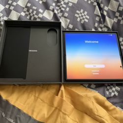**Like Brand New Galaxy Fold 7 1TB Storage** 