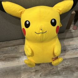 Pokemon Authentic Large Pikachu Plushy 