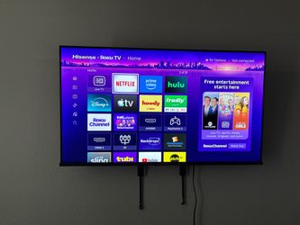 Hisense 40” Roku Smart TV with Remote - Great Picture
