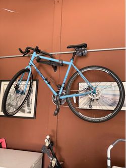 Salsa Vaya 2 road bike