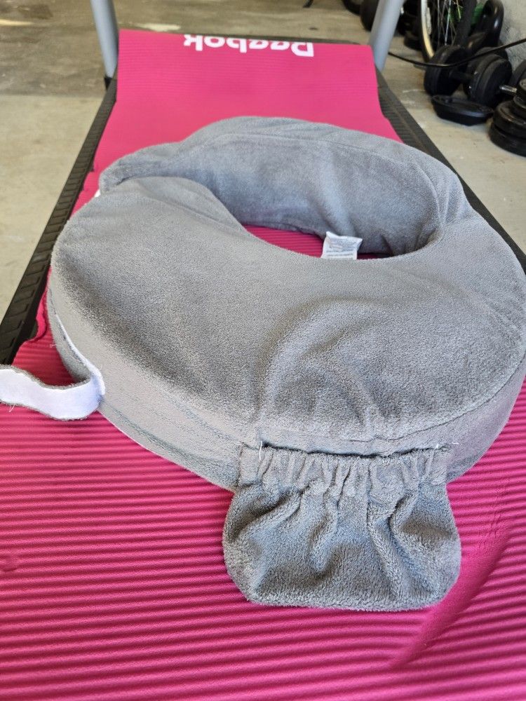 Baby Feeding Pillow