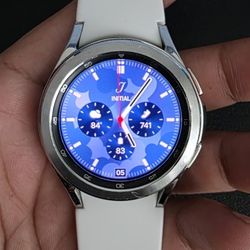 Samsung Smart Watch - Galaxy Watch4 Classic HR GPS