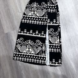 Shein, Black And Tan Skirt