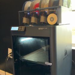Bambu Lab P1S 3D Printer with AMS – Multi-Material Printing
