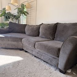Spacious & Stylish Sectional from Living Spaces – Unique Shape for Ultimate Comfort