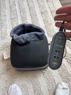 Need gone moving!  Heated Foot Massager w/ Heat + Massage Modes Like New