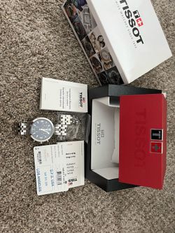 Tissot PRC 200 Chronograph (T055.417.11.047.00) Swiss Made Quartz Watch.