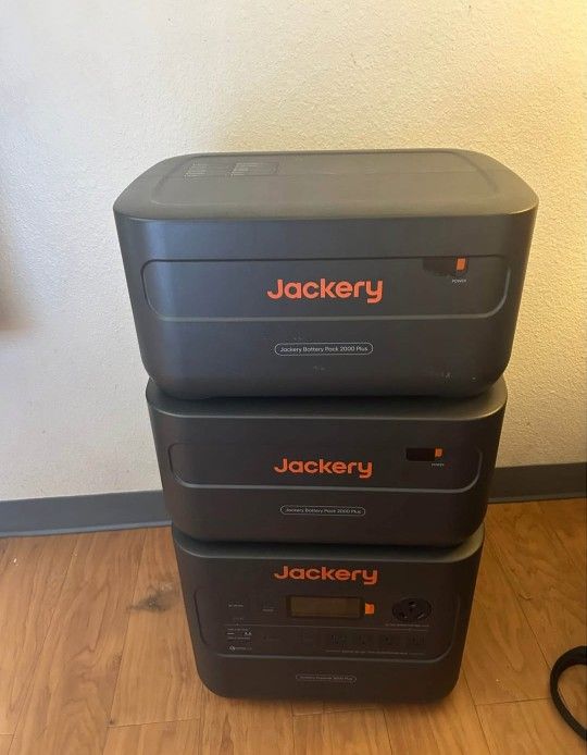Jackery Solar generator 2000w