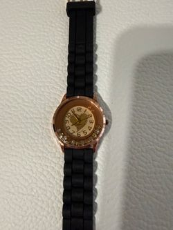 Lovely Chic watch