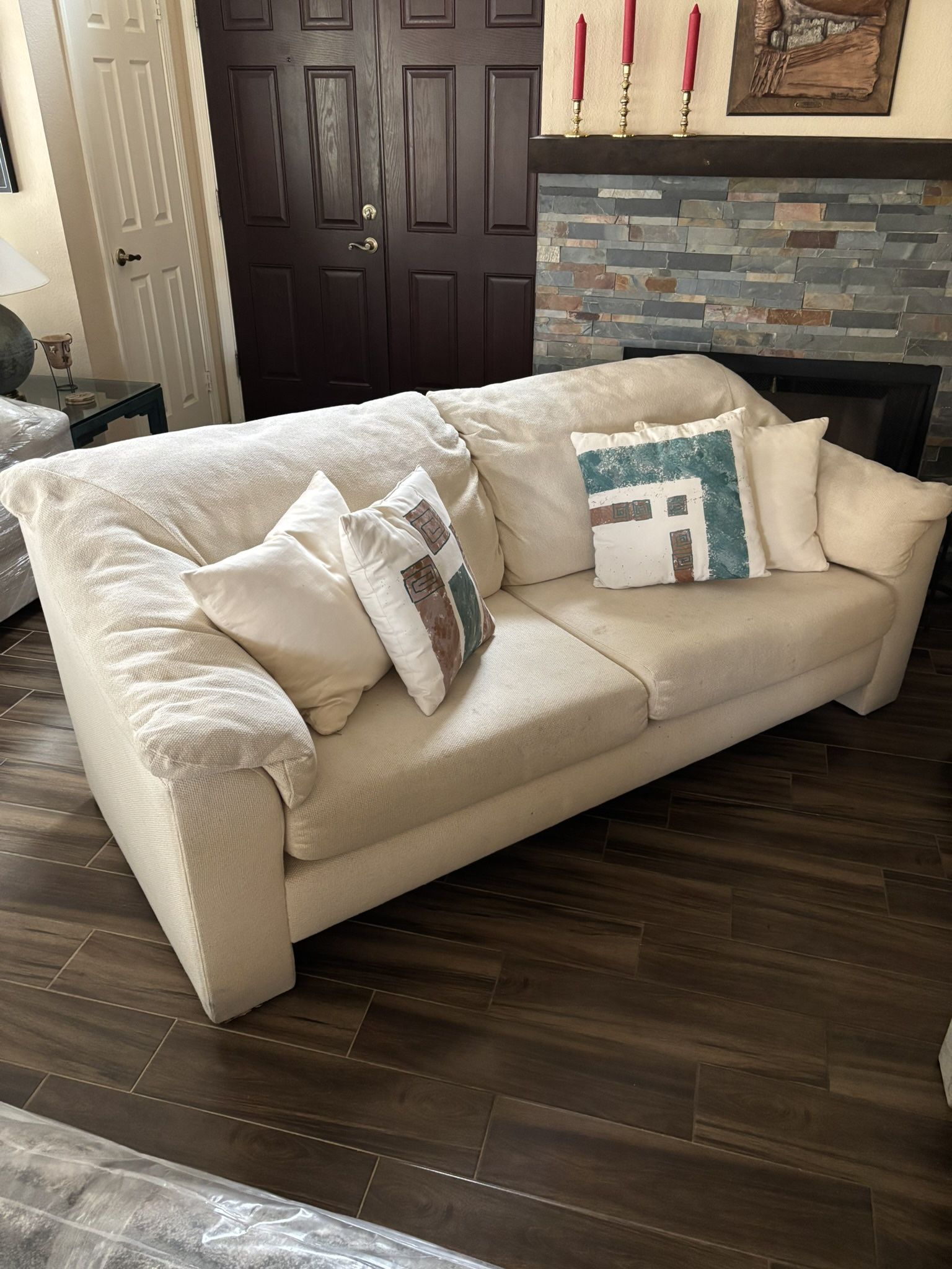 Living Room/Den/Man Cave Furniture 