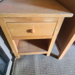 Nightstand/Side Table