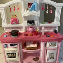 Step 2 Kitchen 