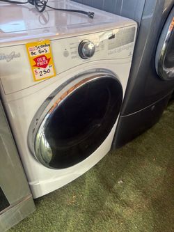 Nice whirlpool gas driyer 3 months warranty