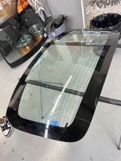 2017 C63 Front And Back Glass OEM