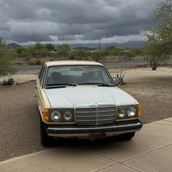 1980 Mercedes 240d