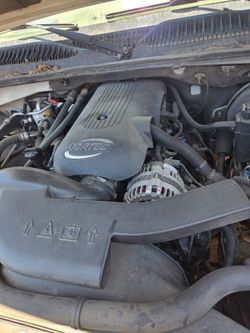 2006 Tahoe  motor