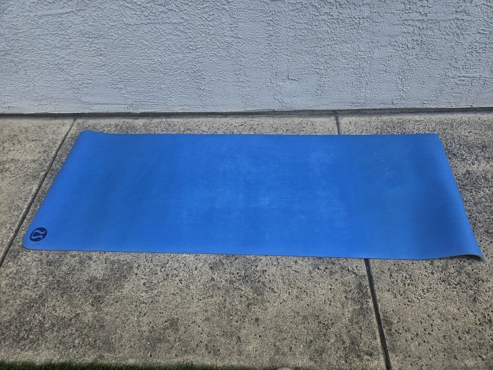 Lululemon Yoga Mat