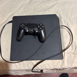 PS4 Slim