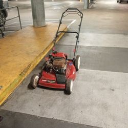 Toro Recycler Lawnmower 