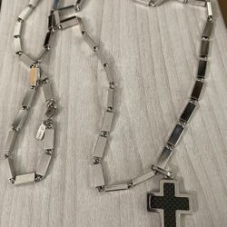 Cadena Hombre Stainless Marca Monet Dije Crucifijo Joyería Antigua 