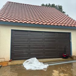 Garage Doors 