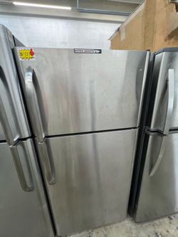 Refrigerator top and bottom stainless steel