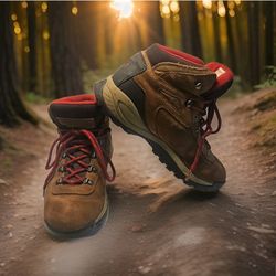 COLUMBIA Women's Newton Ridge Plus Waterproof Amped Hiking Boots Size 8.5