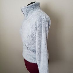 The North Face. Women Sweater Size XS 