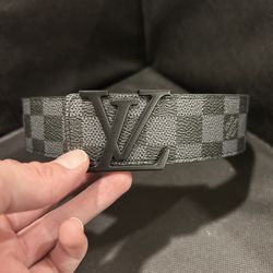 Louis Vuitton belt