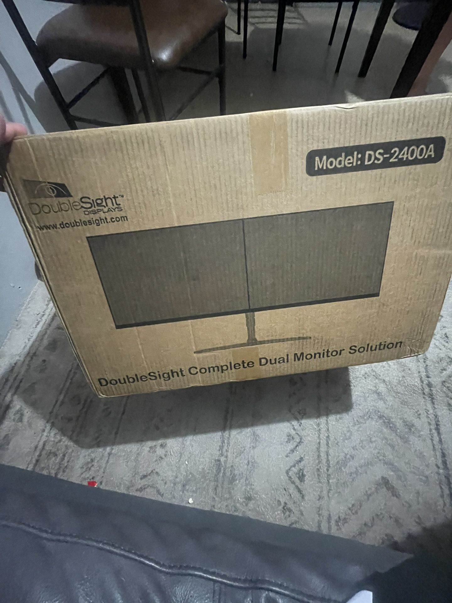 DoubleSight Displays 2 Full HD 24" 75Hz Dual Monitor Stand Combo