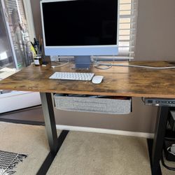 Standing Or Sitting Desk
