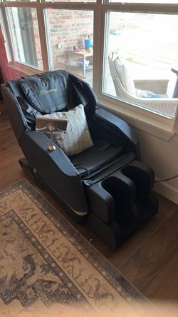 RealRelax Massage Chair- Works Great