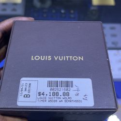 Like New Condition ! Louis Vuitton World Timer