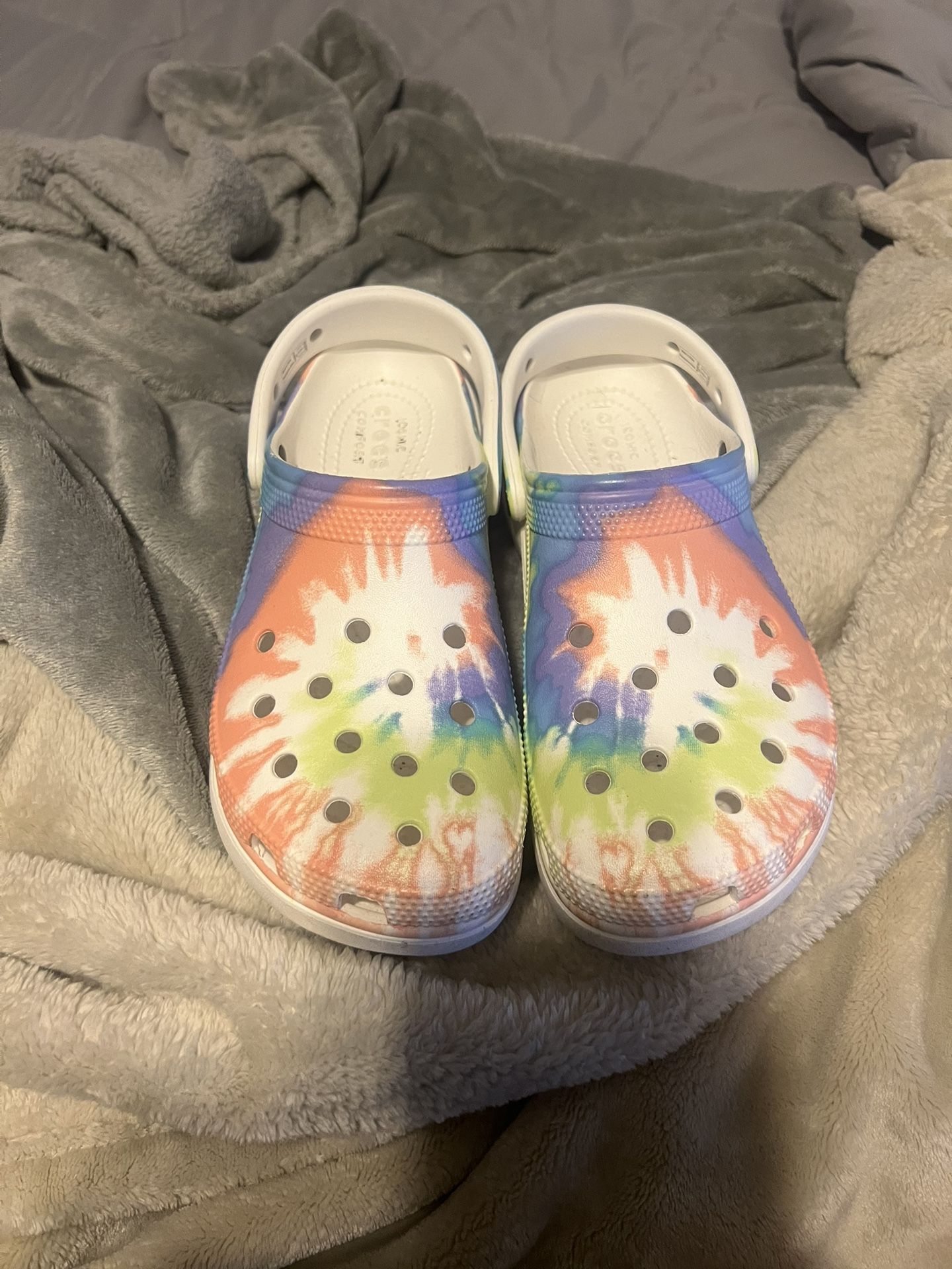 Crocs