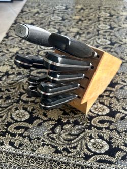 Henkel s  Knives + Block